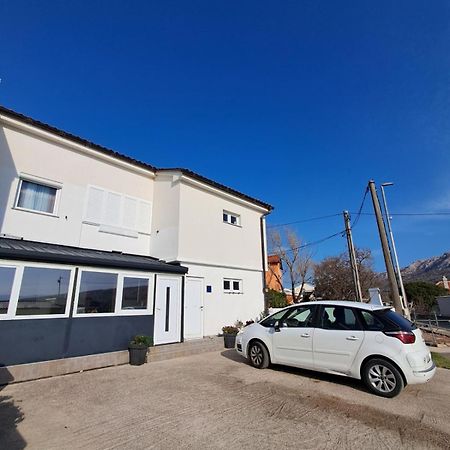 Miroslav Apartment Baska  Exterior photo